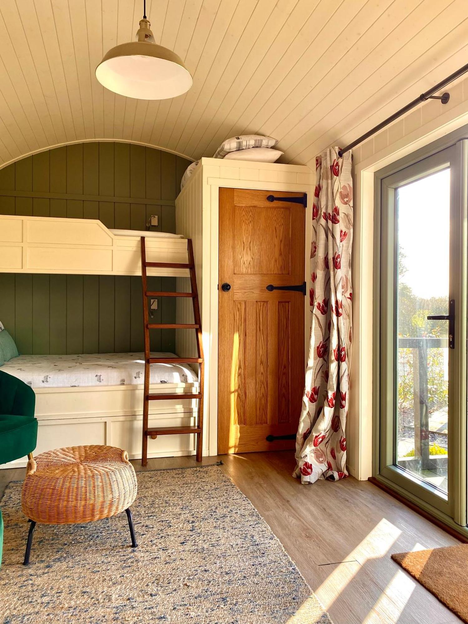 Bailey'S Hideaway Villa Portadown Exteriör bild