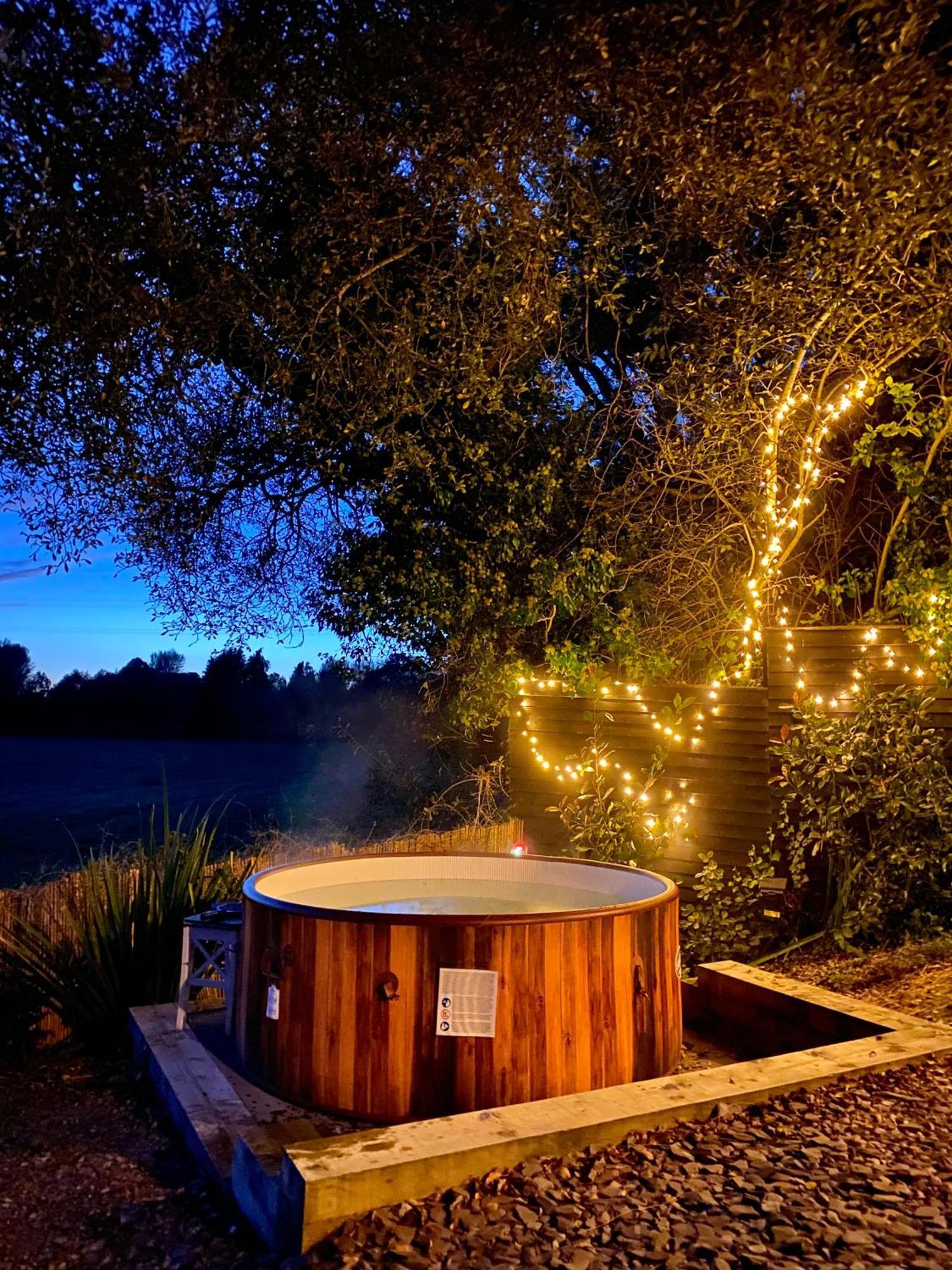 Bailey'S Hideaway Villa Portadown Exteriör bild