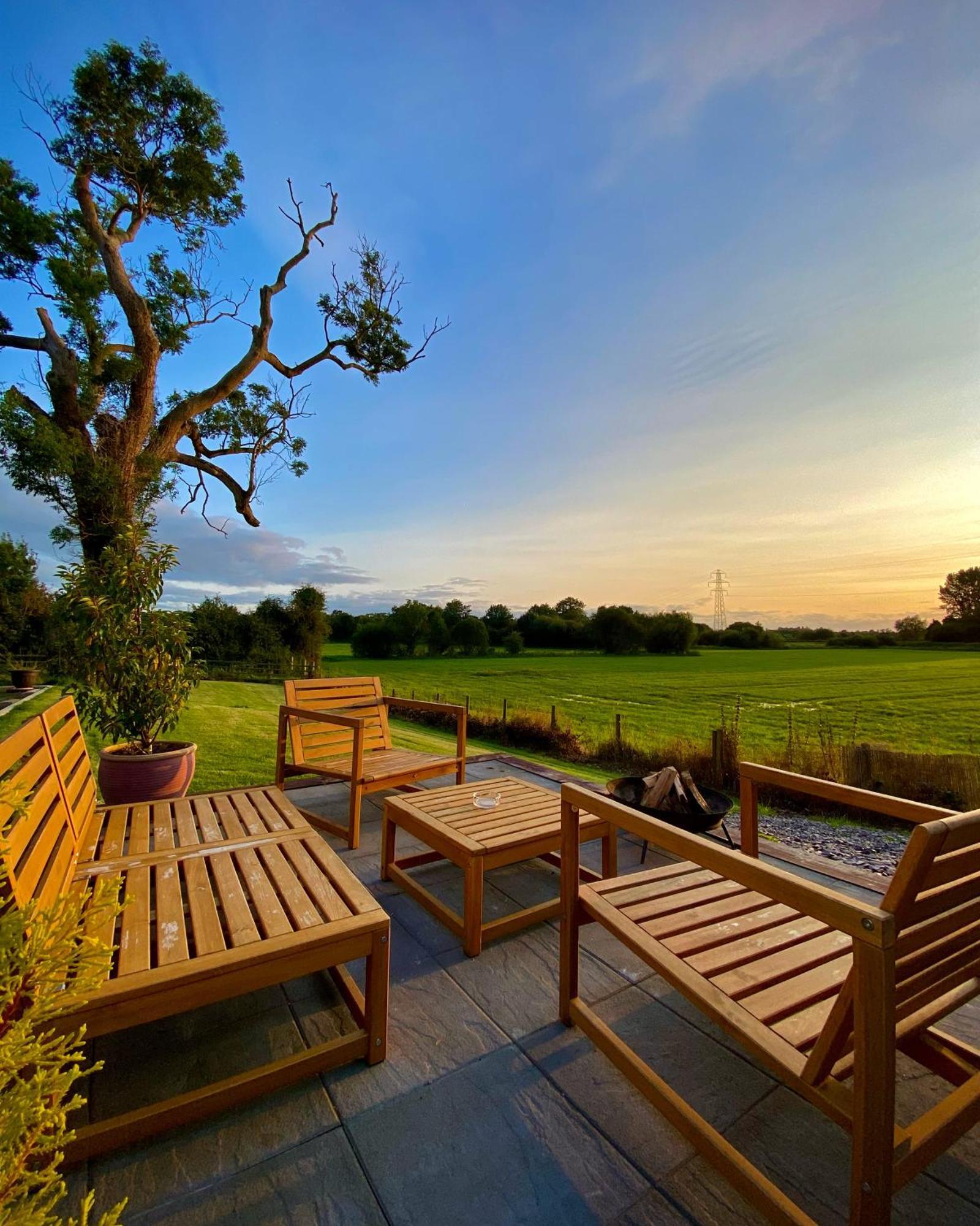 Bailey'S Hideaway Villa Portadown Exteriör bild